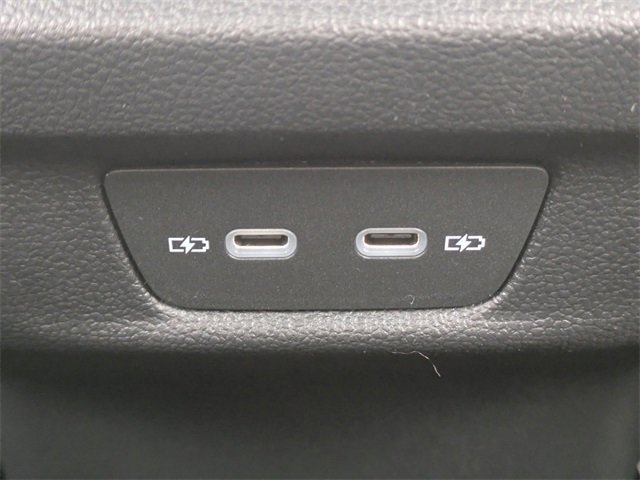 New 2026 Volkswagen Tiguan SE R-Line image 16