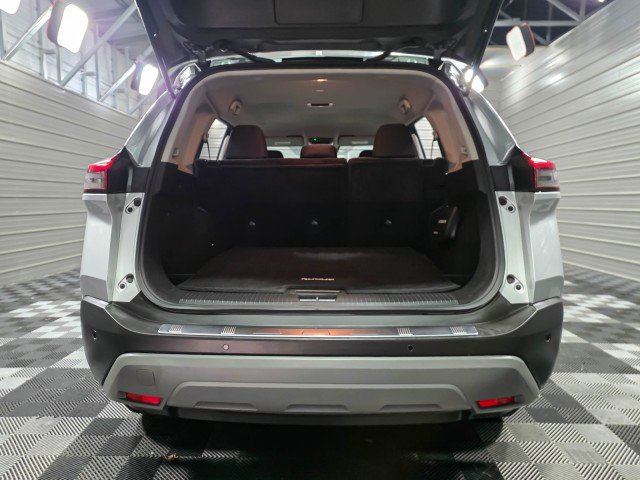 Used 2022 Nissan Rogue SV image 10