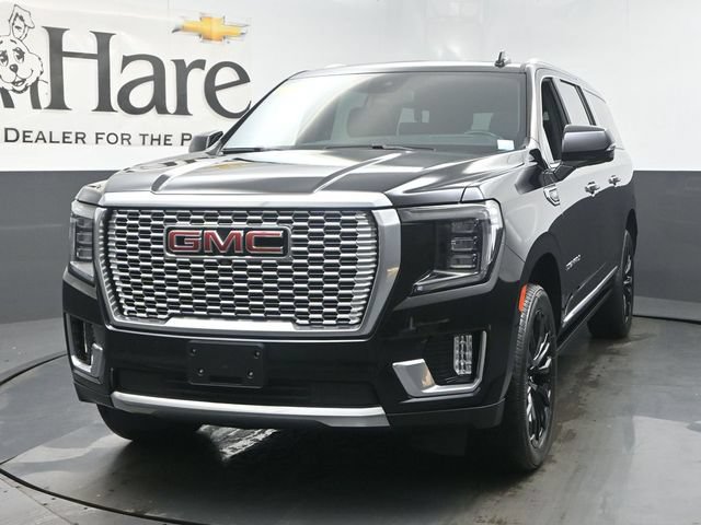 Used 2023 GMC Yukon XL Denali AWD/4WD image 7
