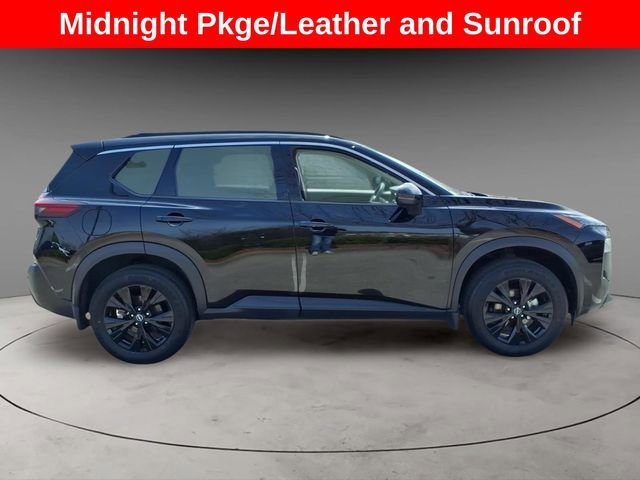 Used 2023 Nissan Rogue SV w/ SV Premium Package image 10