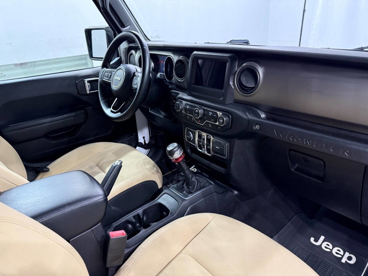 Used 2018 Jeep Wrangler Unlimited Sport S image 16