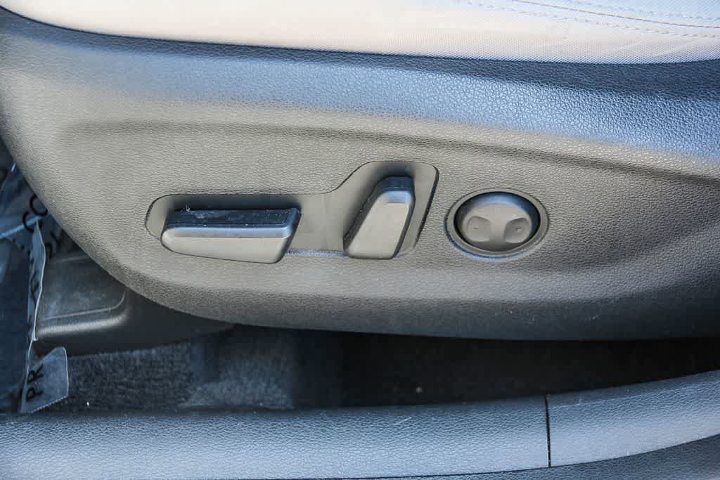 Used 2020 Hyundai Tucson Value FWD image 20