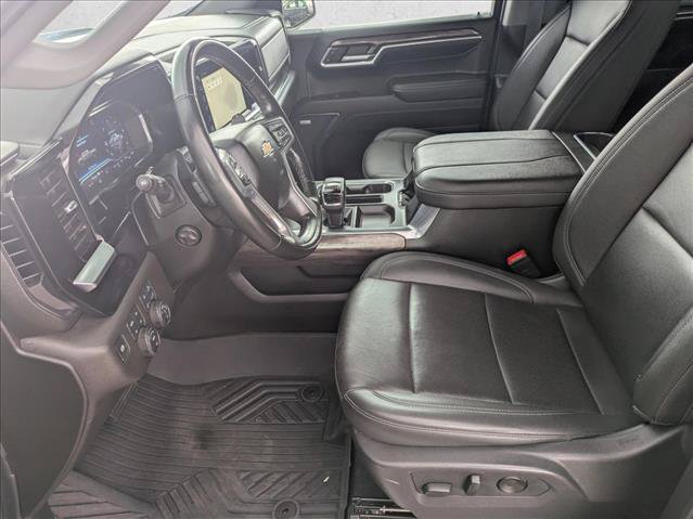 Used 2024 Chevrolet Silverado 1500 LTZ AWD/4WD image 15