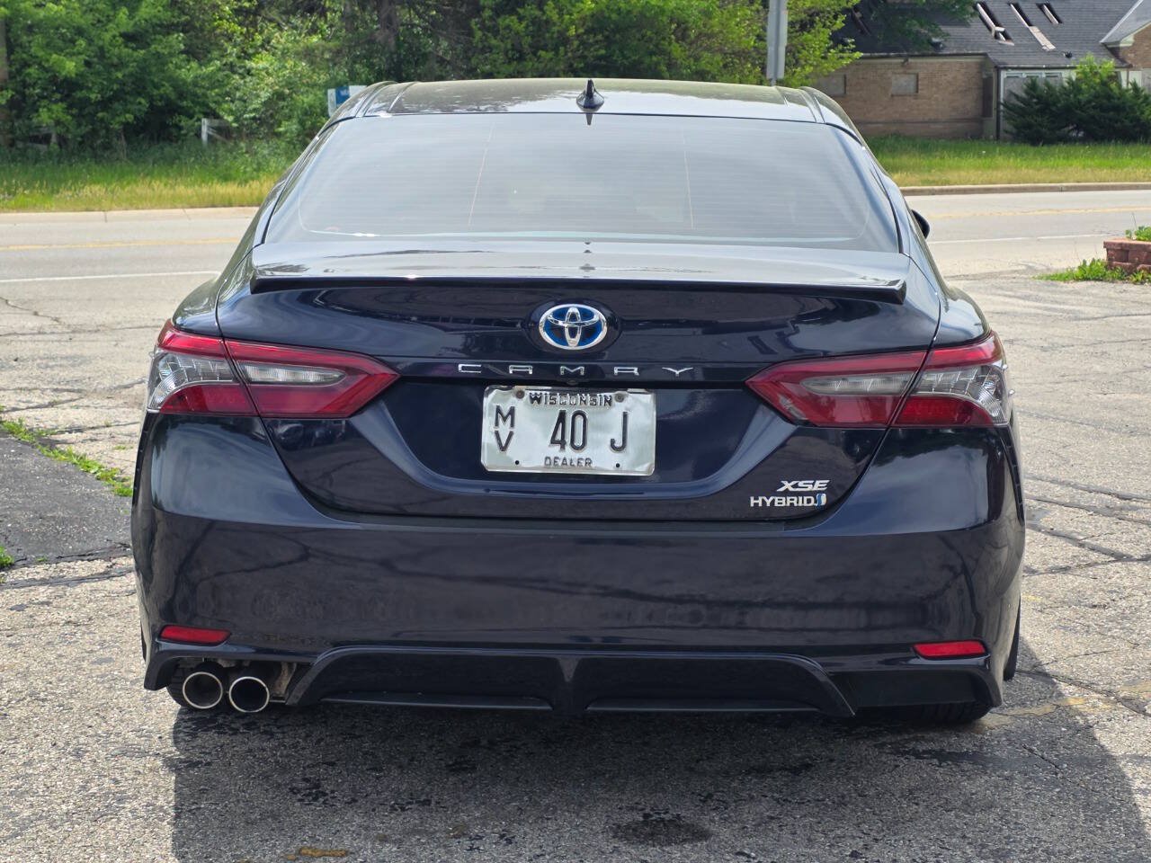 Used 2021 Toyota Camry XSE w/ Navigation Upgrade Package FWD image 5