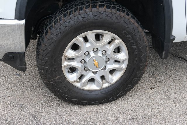 Used 2022 Chevrolet Silverado 2500 LT w/ Convenience Package image 7