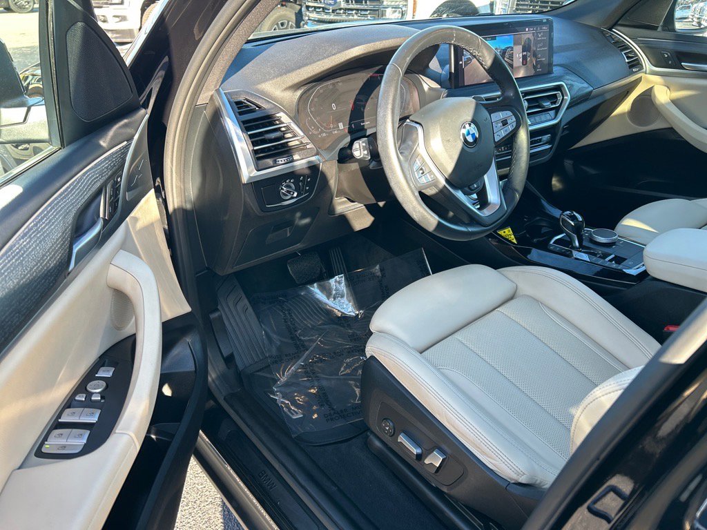 Used 2024 BMW X3 xDrive30i w/ Premium Package image 8
