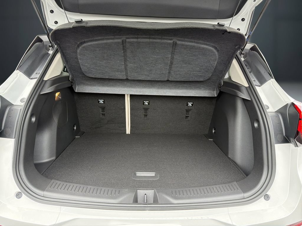 Certified 2021 Buick Encore GX Select w/ Sport Touring Package FWD image 12
