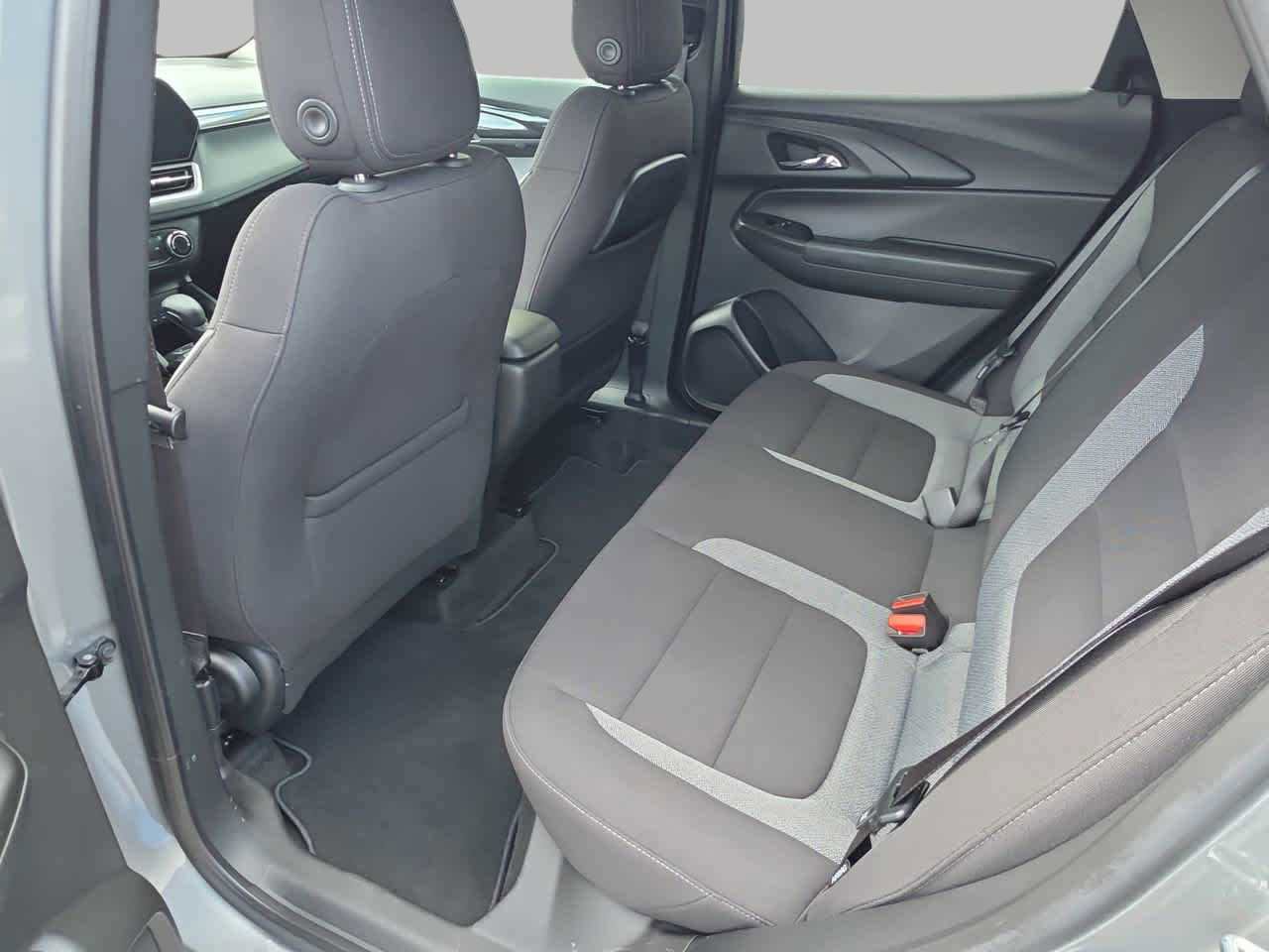 Used 2024 Chevrolet TrailBlazer LS w/ LS Convenience Package image 13