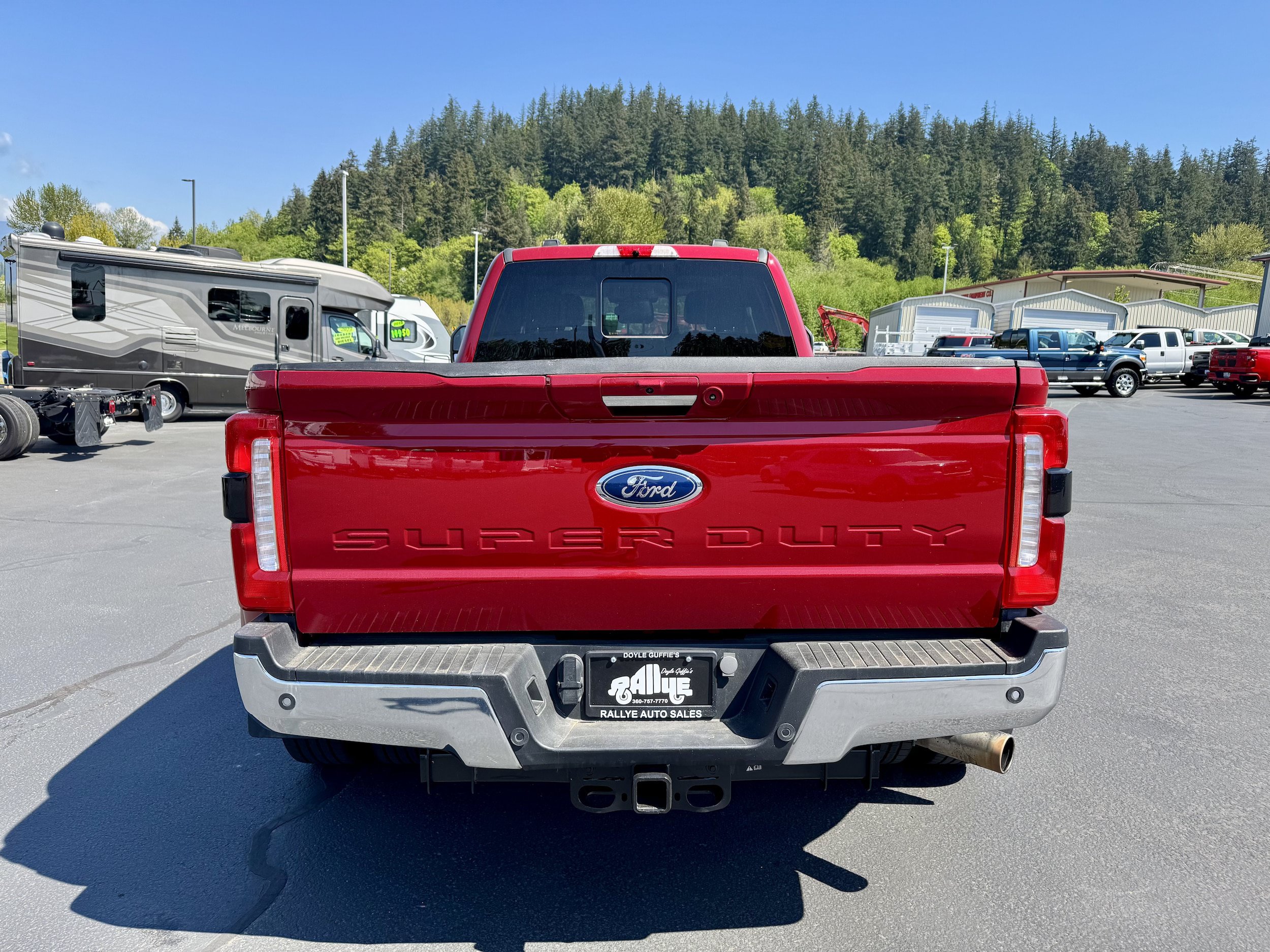 Used 2023 Ford F350 Lariat w/ Chrome Package AWD/4WD image 4