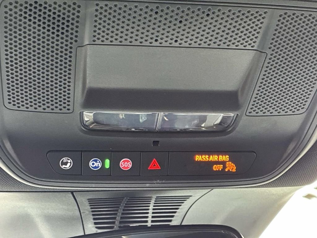 Used 2024 Honda Prologue EX image 37