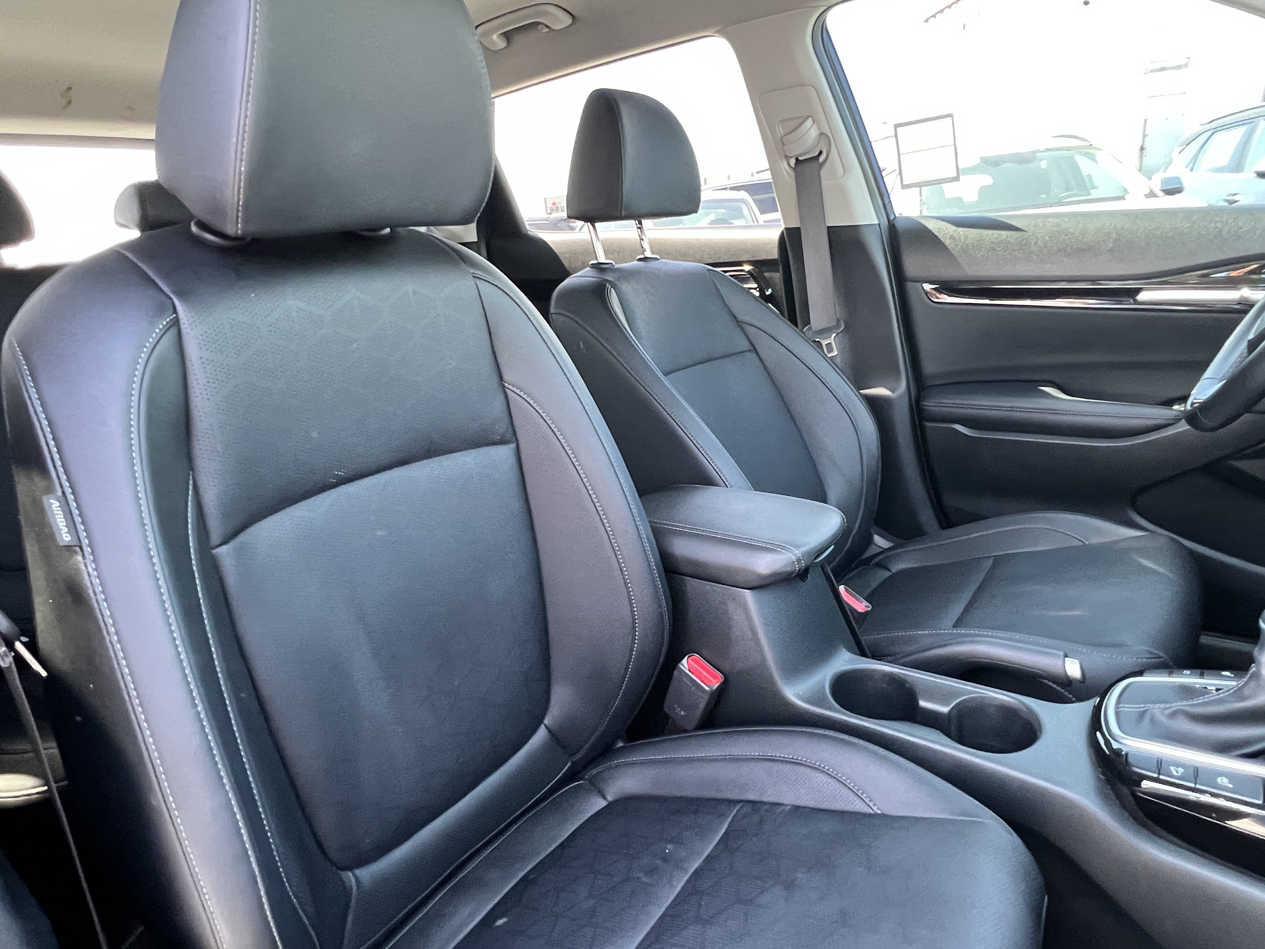 Certified 2024 Kia Seltos EX FWD image 16