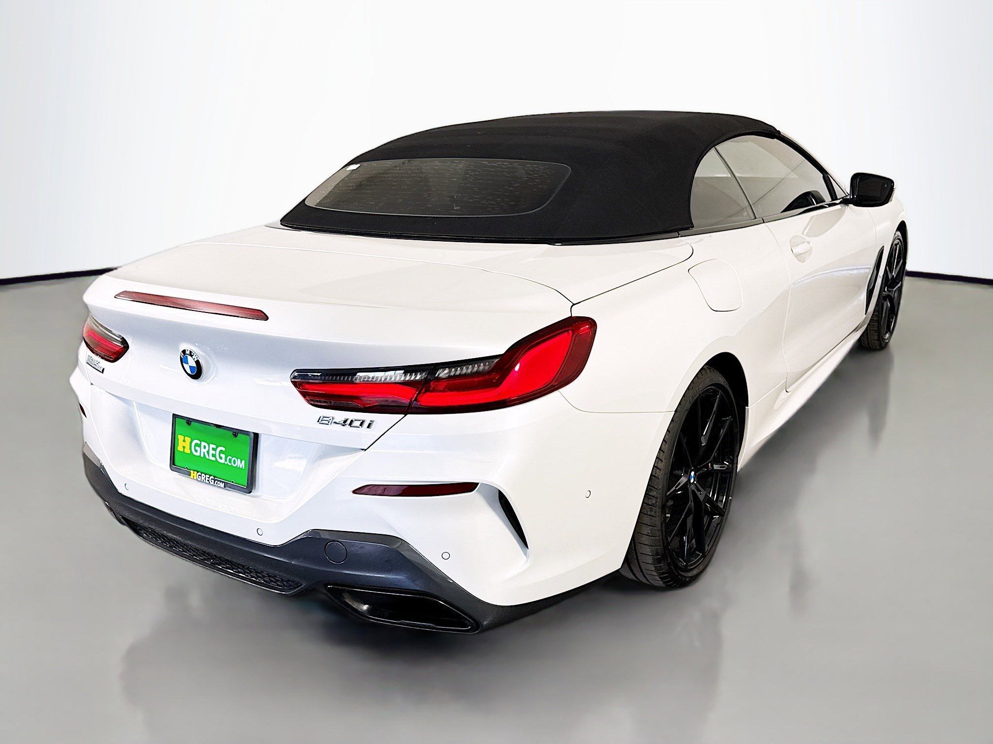 Used 2023 BMW 840i Convertible w/ Comfort Seating Package image 10