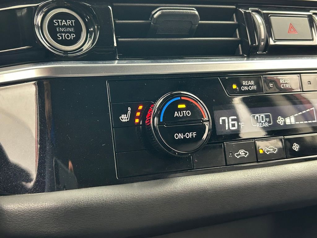 Used 2024 Nissan Pathfinder SL w/ SL Premium Package image 30