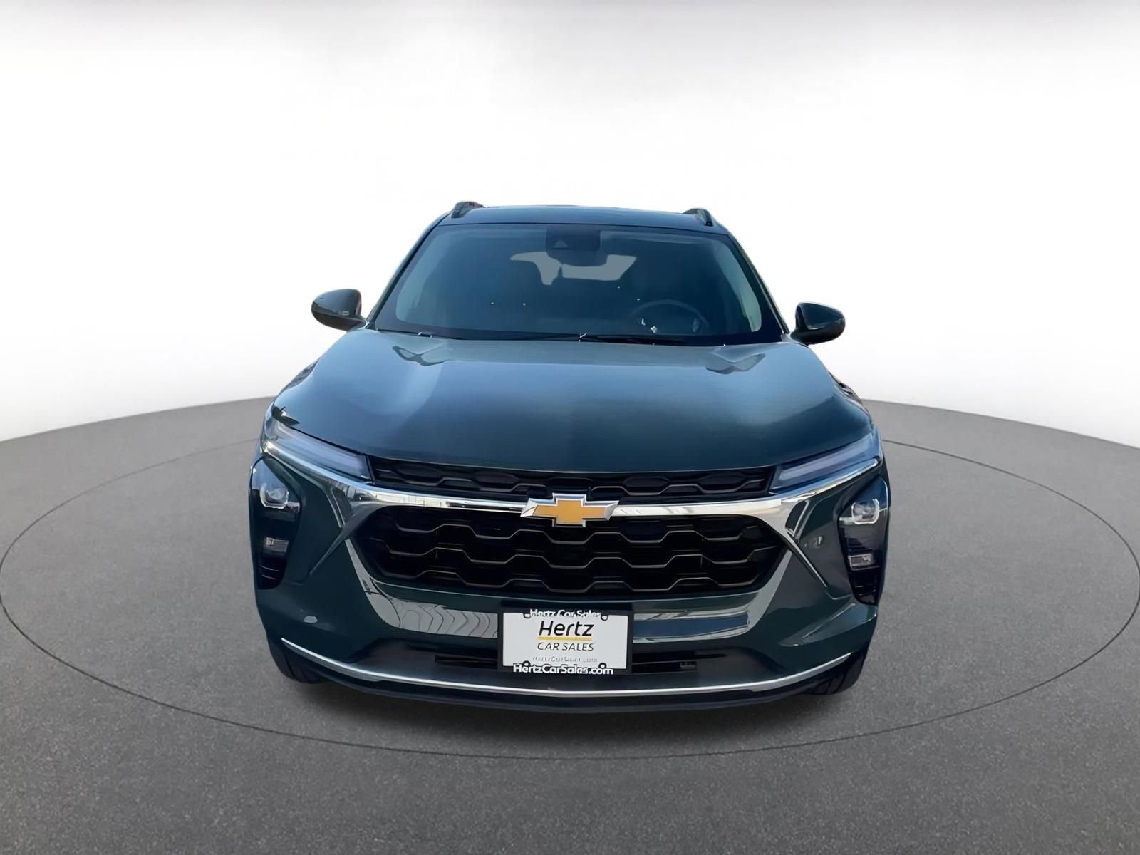 Used 2025 Chevrolet Trax LT image 5