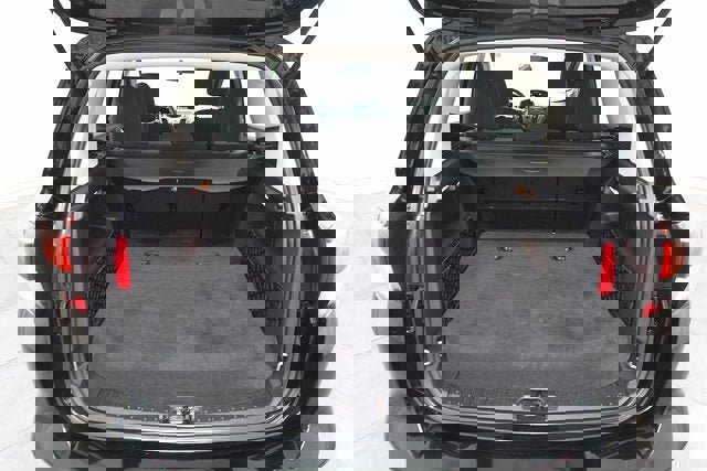 Used 2017 Ford C-MAX SE image 24