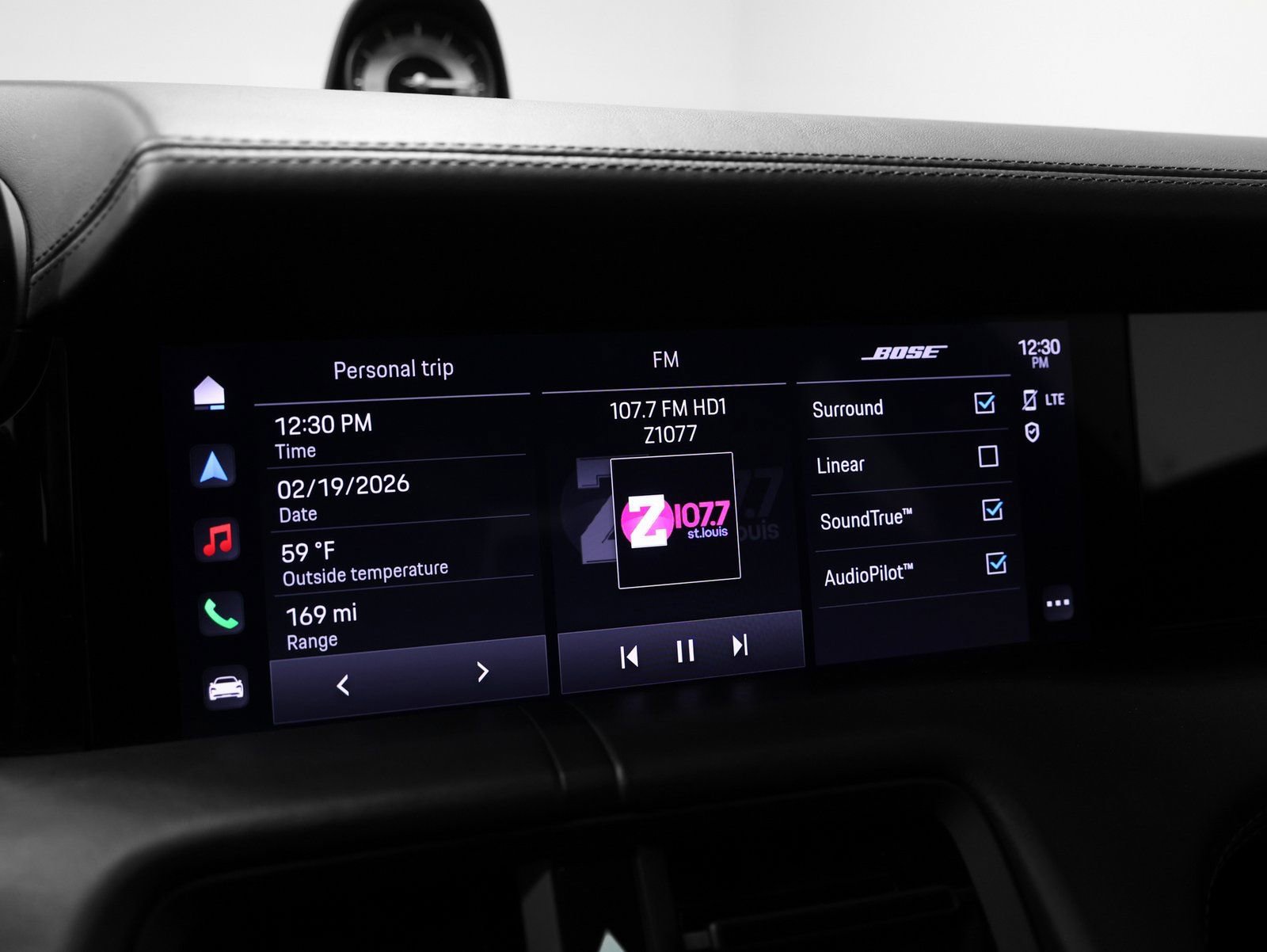 Certified 2021 Porsche Taycan Turbo image 41