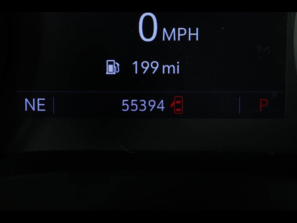 Used 2021 Buick Encore GX Select image 25