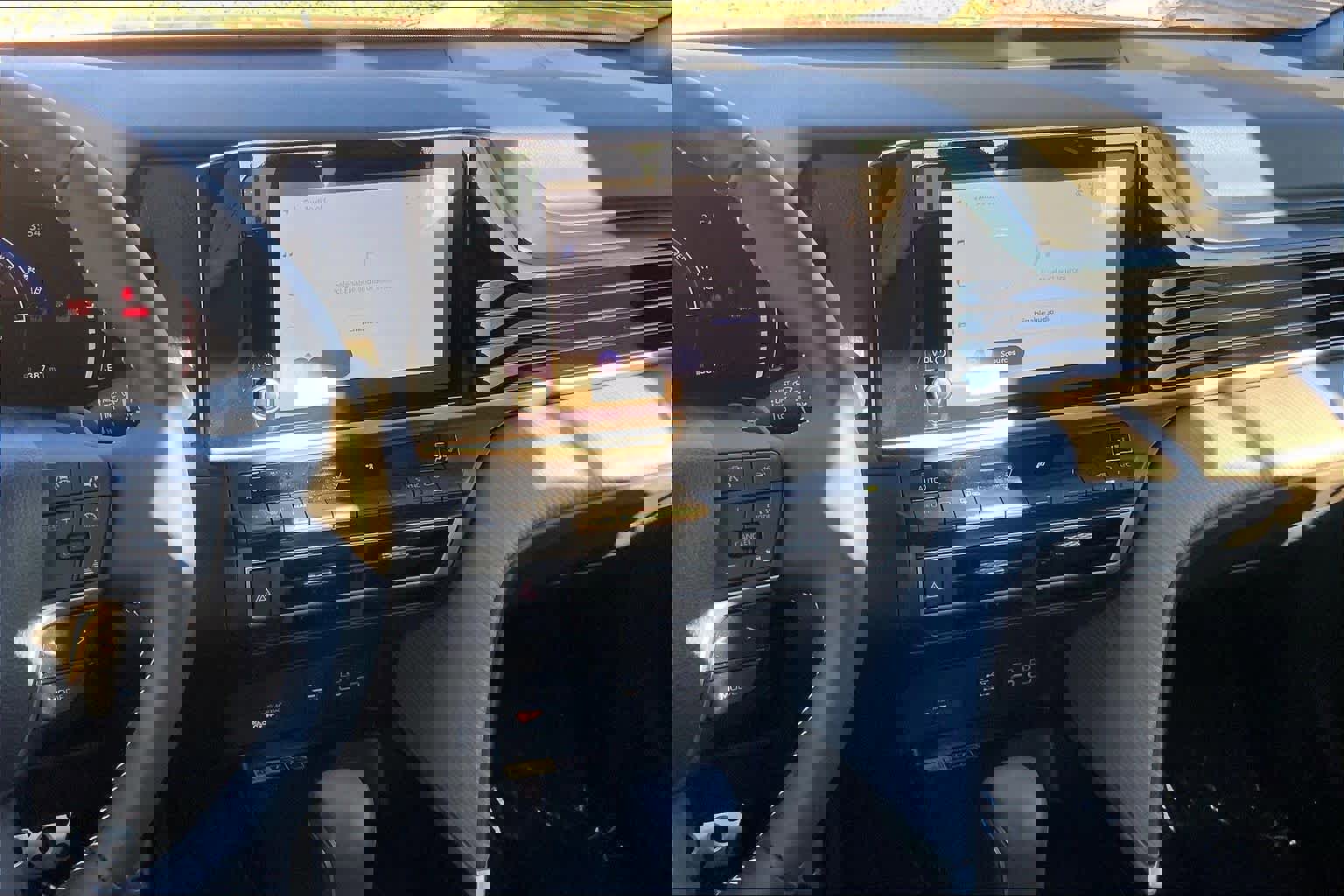 Used 2026 Toyota Camry SE image 6