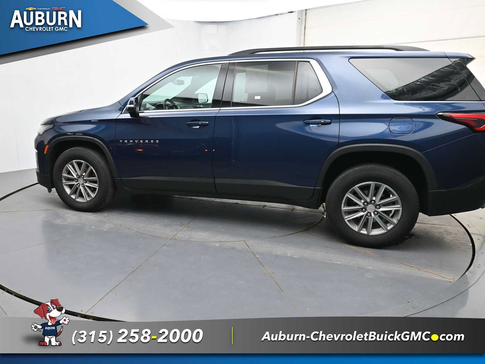 Used 2023 Chevrolet Traverse LT AWD/4WD image 18