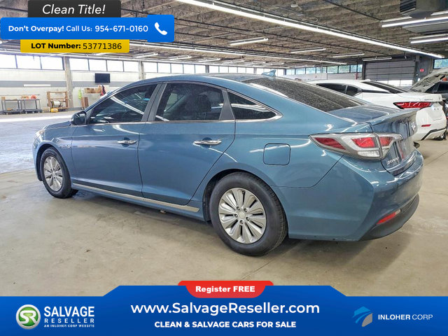 Used 2016 Hyundai Sonata SE FWD image 3