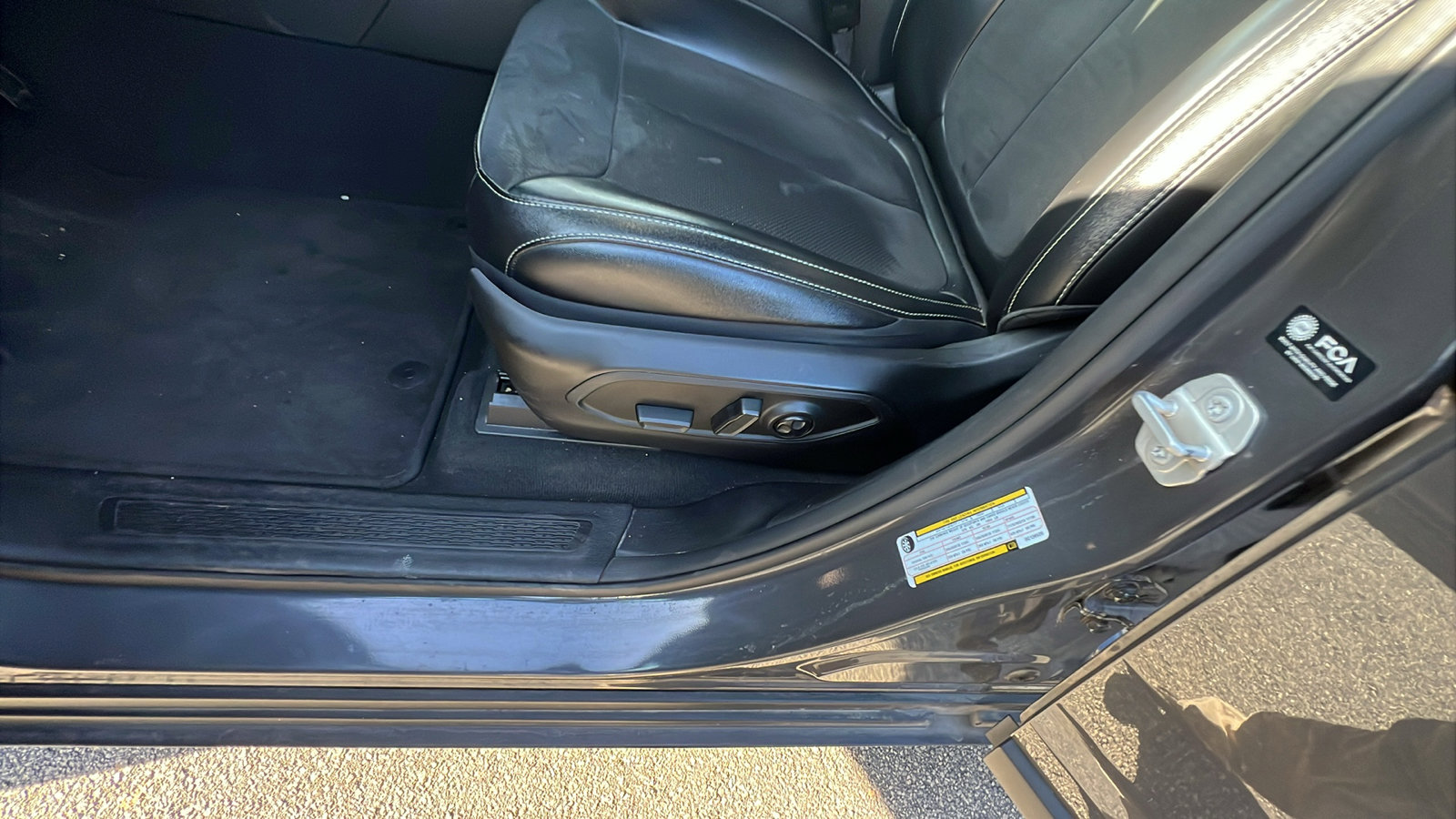 Used 2024 Jeep Grand Cherokee Altitude image 17