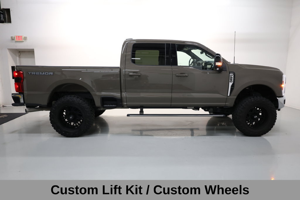 Used 2026 Ford F250 Lariat w/ Tremor Off-Road Package AWD/4WD image 5