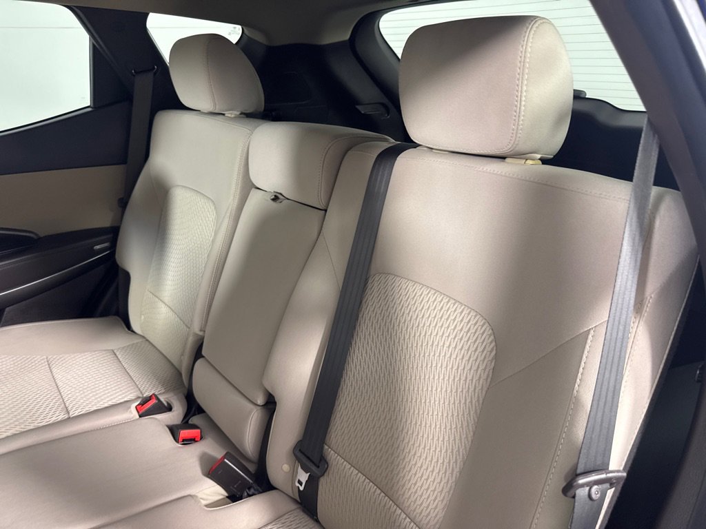 Used 2017 Hyundai Santa Fe Sport image 21