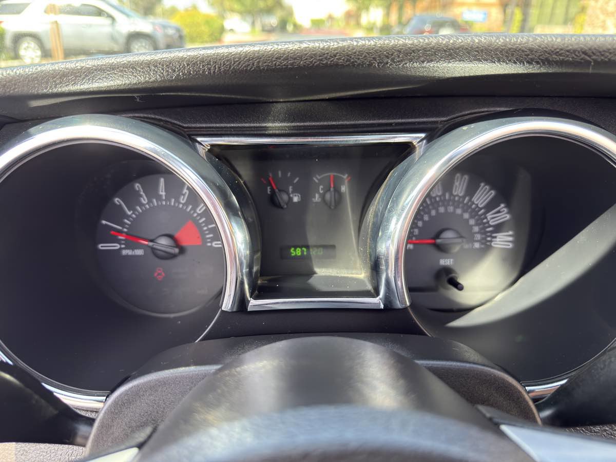 Used 2005 Ford Mustang GT image 35