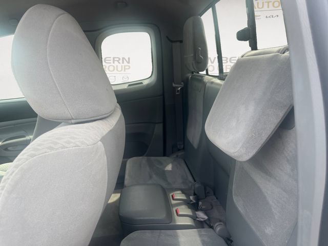 Used 2010 Toyota Tacoma 4x4 Access Cab V6 image 13