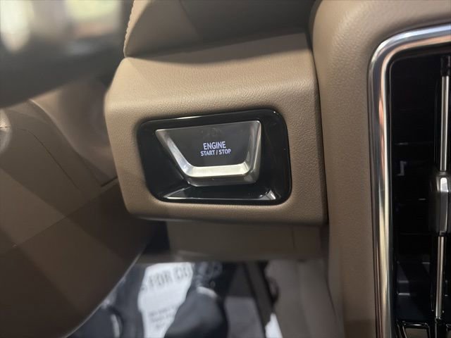 New 2026 GMC Yukon XL Denali w/ Denali Reserve Package image 50