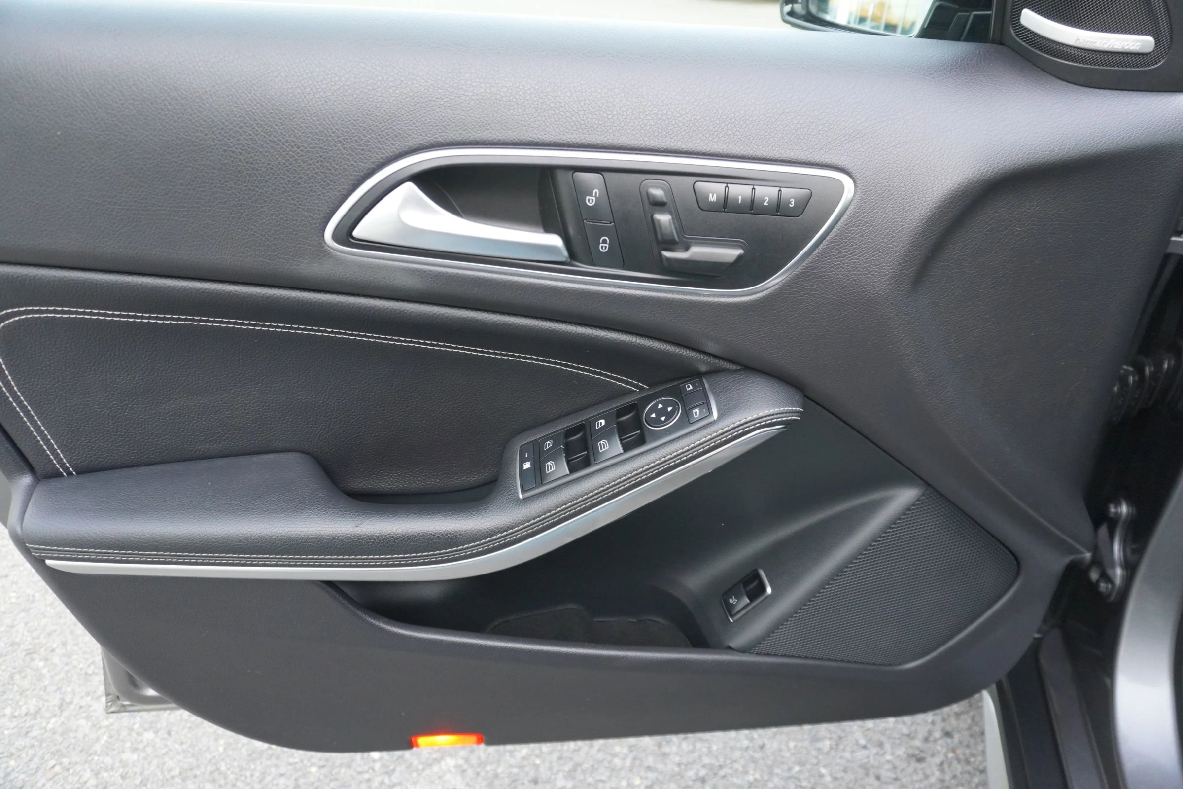 Used 2015 Mercedes-Benz GLA 250 GLA 250 4MATIC Sport Utility 4 image 26