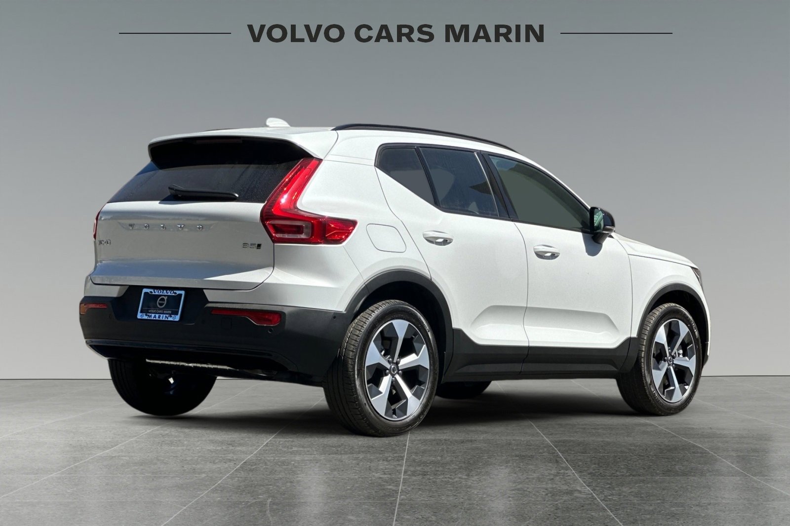 New 2026 Volvo XC40 B5 Plus w/ Protection Package Premier image 2