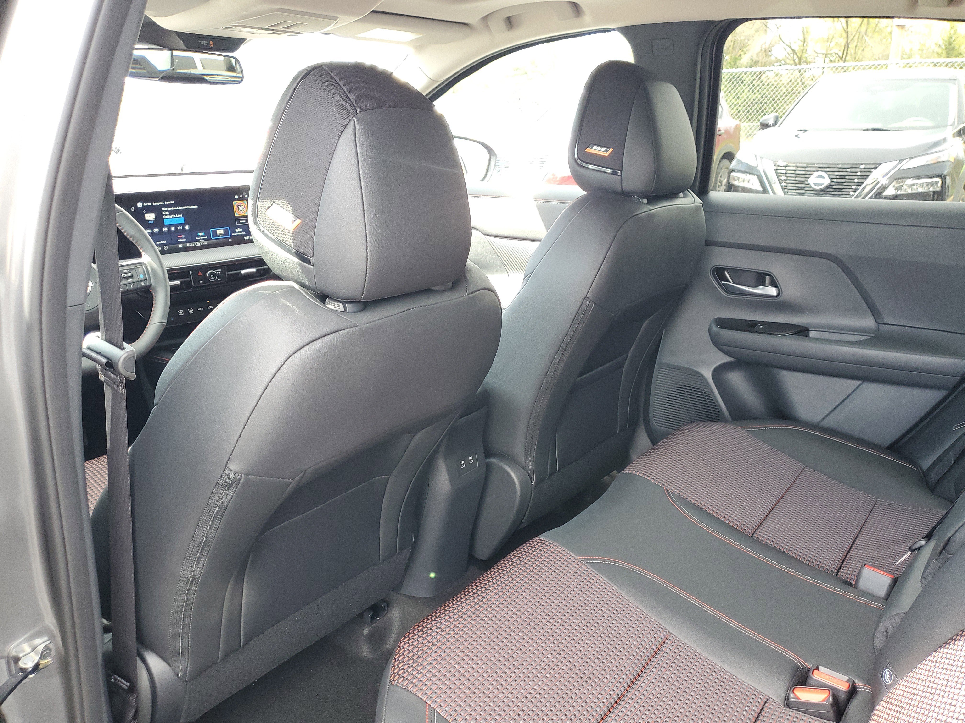 New 2026 Nissan Kicks SR w/ SR Premium Package AWD/4WD image 29