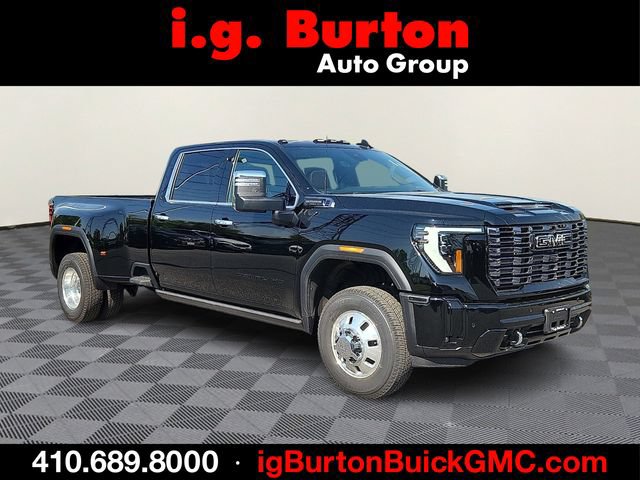 New 2026 GMC Sierra 3500 Denali Ultimate w/ LPO, Black Badging Package