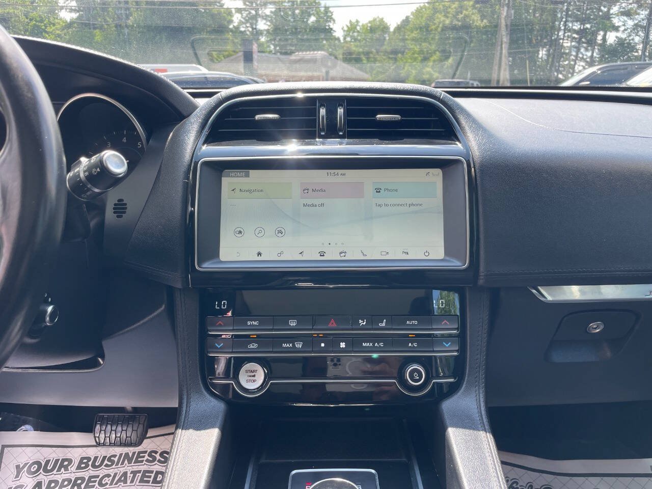 Used 2020 Jaguar F-PACE Prestige AWD/4WD image 13
