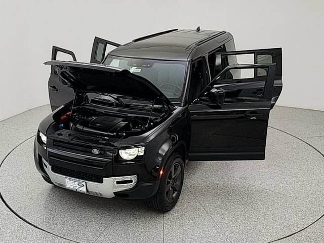 Certified 2023 Land Rover Defender 110 S AWD/4WD image 39