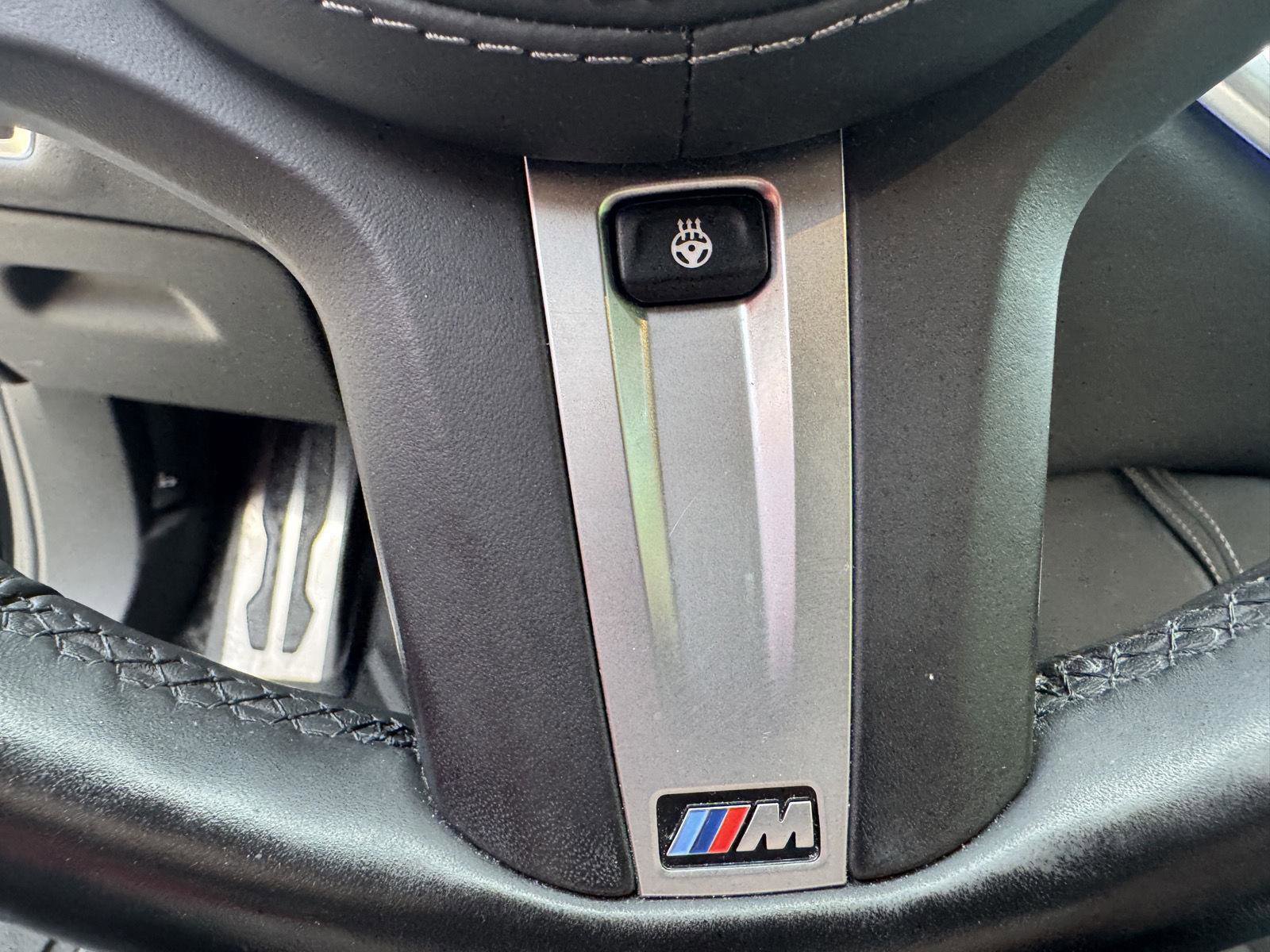 Used 2022 BMW X6 M50i w/ Premium Package AWD/4WD image 27