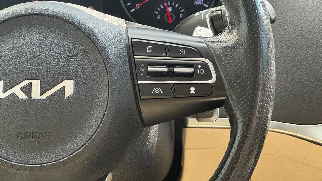 Used 2022 Kia Stinger GT-Line w/ Sun & Sound Package AWD/4WD image 12