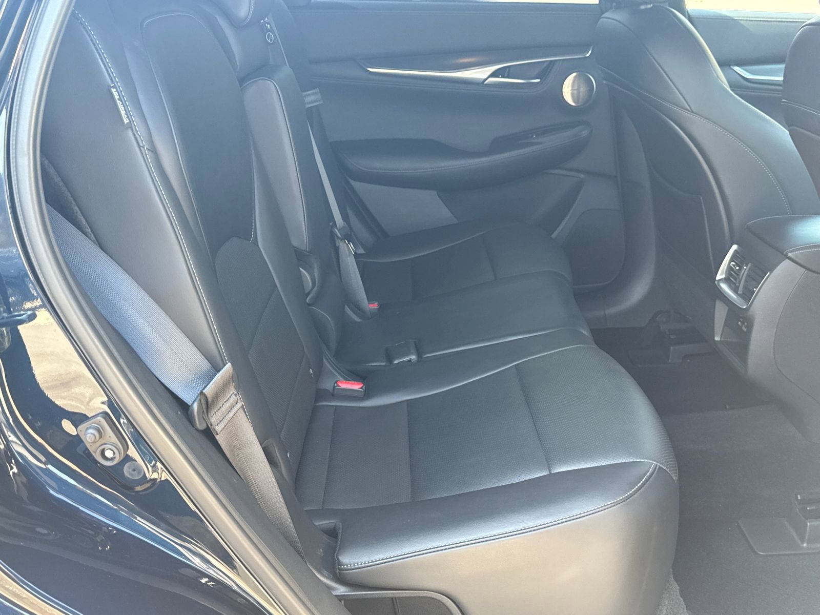 Used 2023 INFINITI QX55 Essential image 15