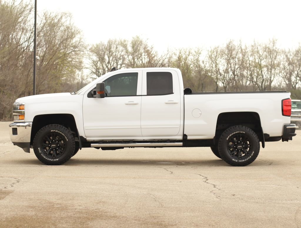 Used 2016 Chevrolet Silverado 2500 LT w/ LT Convenience Package AWD/4WD image 4
