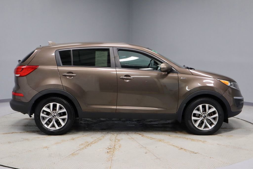 Used 2015 Kia Sportage LX image 6