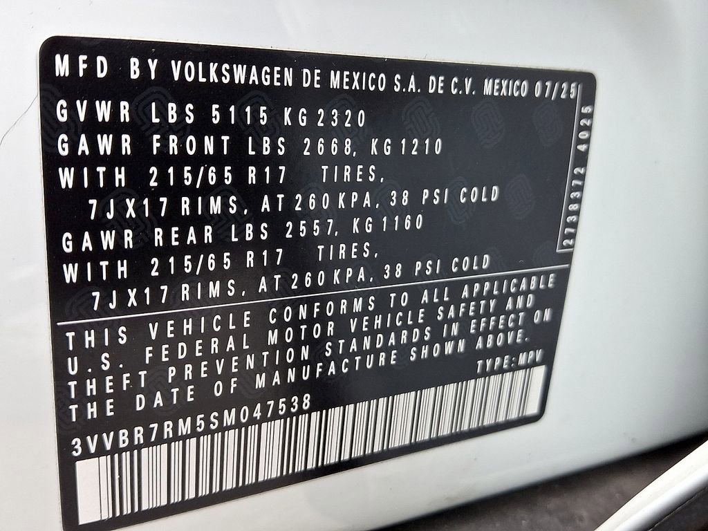 Used 2025 Volkswagen Tiguan S image 27