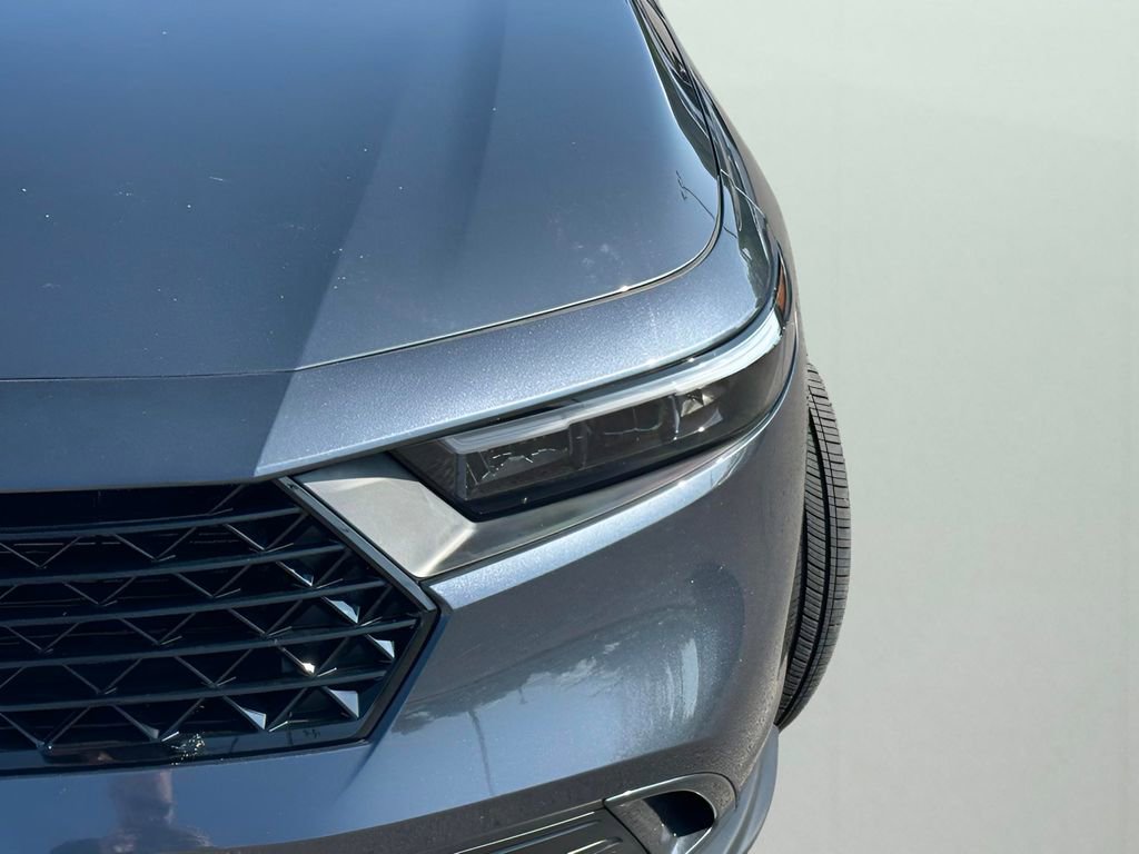 Used 2024 Honda Accord EX image 4