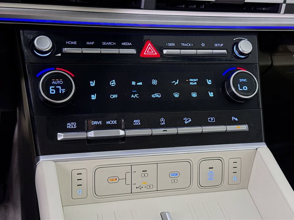 Certified 2024 Hyundai Santa Fe Calligraphy AWD/4WD image 10