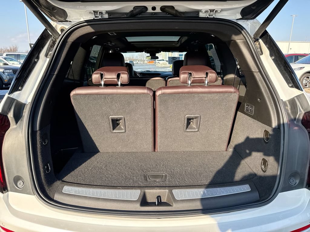 Used 2021 Cadillac XT6 Premium Luxury AWD/4WD image 17