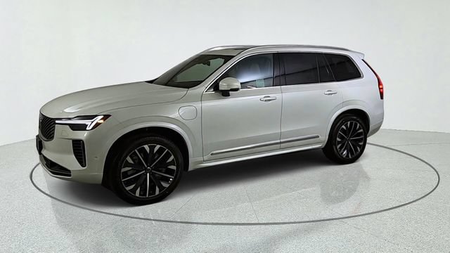 New 2026 Volvo XC90 T8 Ultra w/ Protection Package Premier AWD/4WD image 3