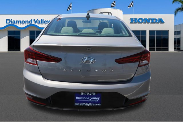 Used 2020 Hyundai Elantra SEL w/ Cargo Package (C1) FWD image 5