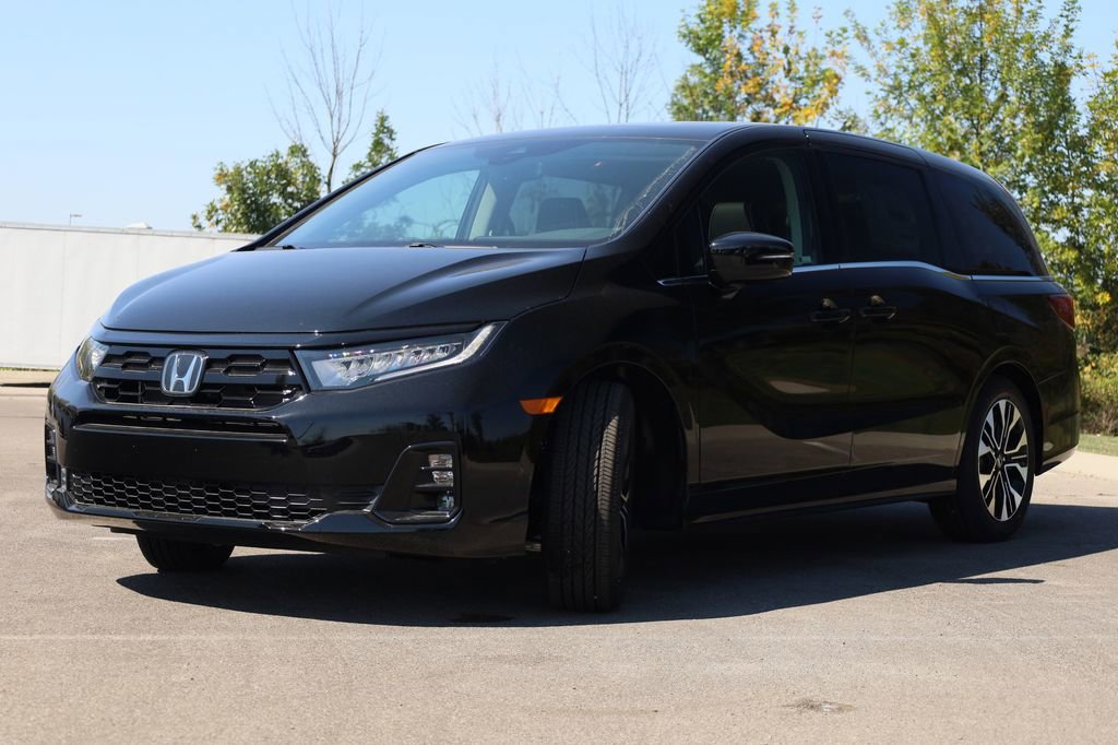 New 2026 Honda Odyssey Elite image 3