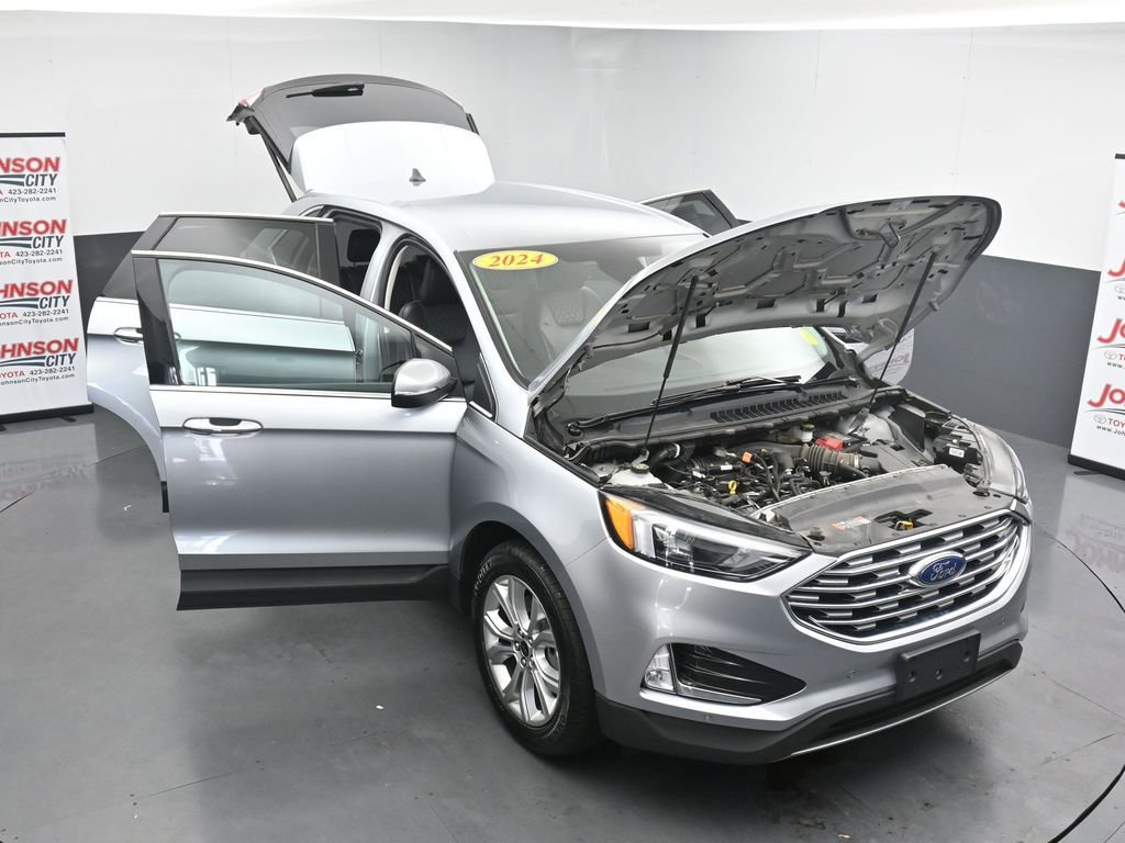 Used 2024 Ford Edge Titanium image 40