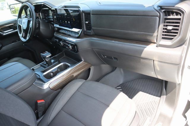 Used 2023 Chevrolet Silverado 1500 LT Trail Boss w/ Protection Package image 25